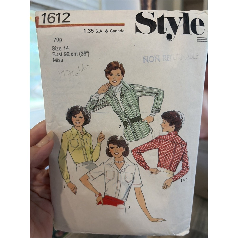 Style Sewing Pattern 1612 Collared Blouse Buttoned Uncut Size 14 Vintage 1976